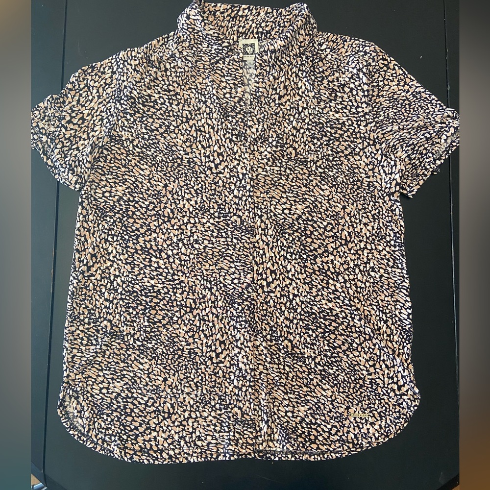 Anne Taylor Loft Printed Short Sleeve Button Down Blouse- Size Medium